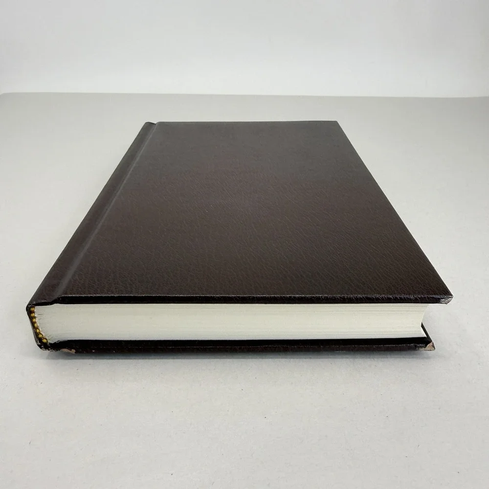 A Trail of Memories: The Quotations of Louis L'Amour (Bantam Leatherette, 1988)